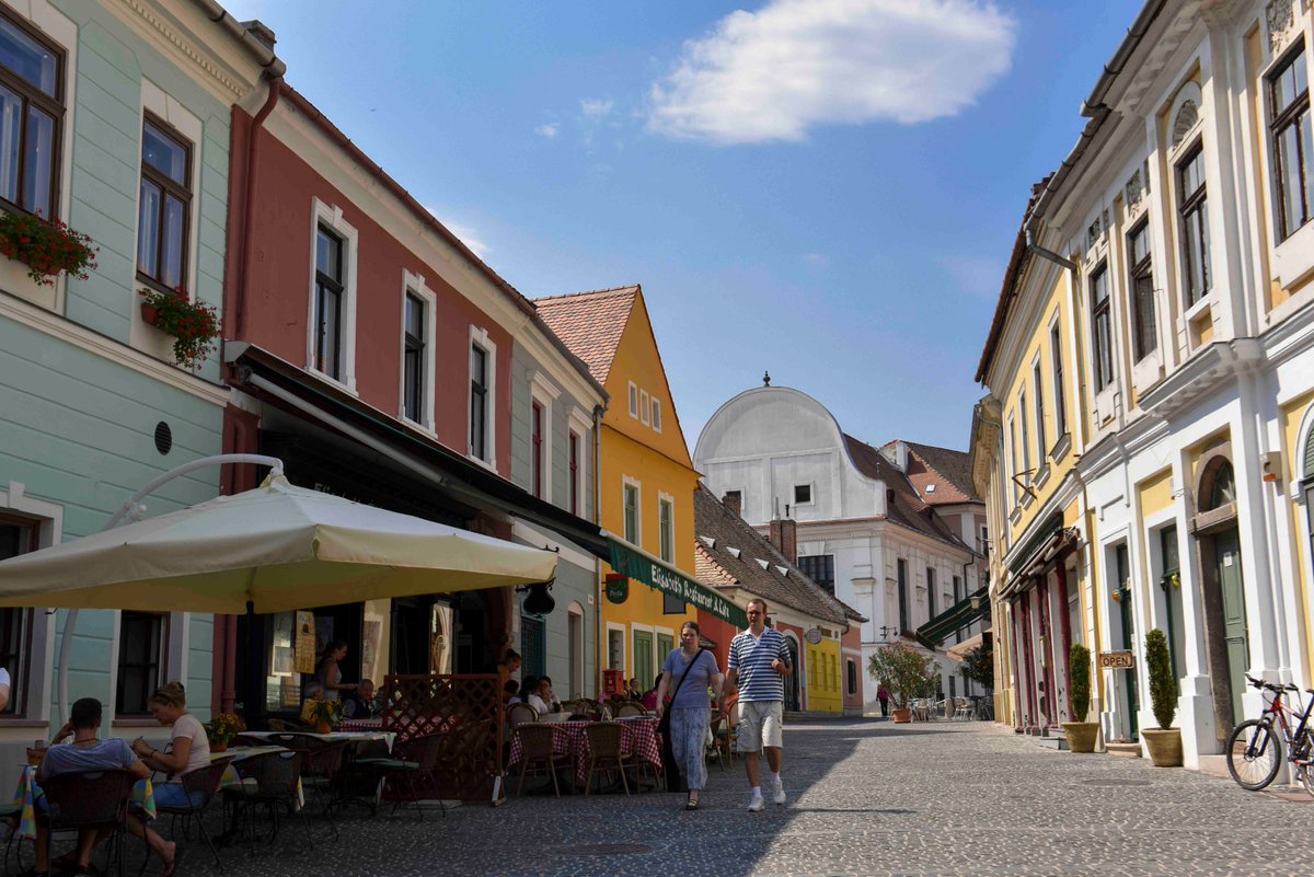 NormanFurbnk's tweet photo. Just spent the perfect afternoon wandering the sun-dappled cobblestone lanes of a small hill town, sipping cold lemonade and watching locals laugh. This is the kind of slow travel magic I’ll never forget. https://t.co/0eIHLa416T