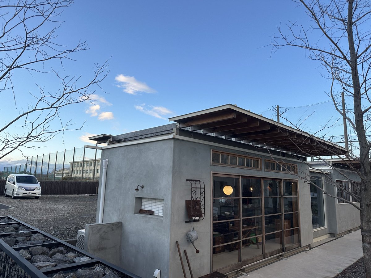 _MuGicafe's tweet photo. 明日開催される「秋のみずよし祭り」にMuGicafeも参加させて頂きます♪
桑高祭でも好評だった「ガパオ丼」や「クラフトこーら」や珈琲など、出店させて頂きますので、是非お越し下さいませ☆
#秋のみずよし祭り #MuGicafe https://t.co/8r9HuLJT1p
