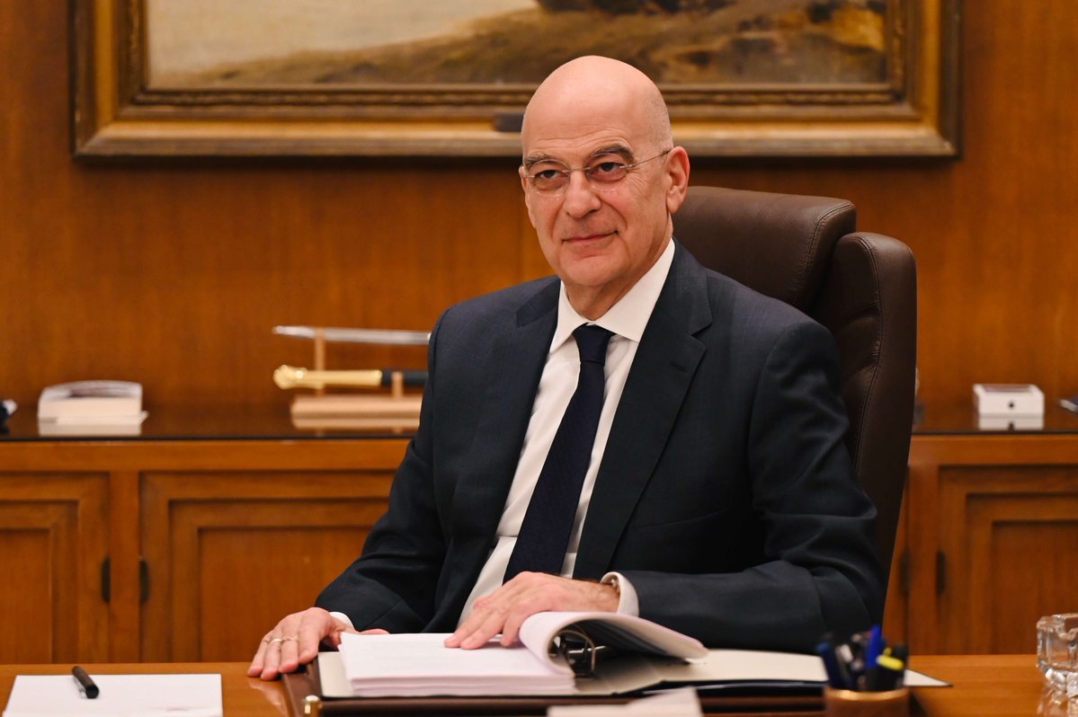 Hellenic_MOD's tweet photo. Άρθρο του Υπουργού Εθνικής Άμυνας @NikosDendias  στην ειδική έκδοση «Οι Μεγάλες Ιδέες» του https://t.co/DCnkcCO8WD και της εφημερίδας «Κεφάλαιο», σε συνεργασία με τους New York Times, με κεντρικό θέμα «Τι μας οδηγεί»
https://t.co/QoAvWSMcGL https://t.co/gMwdrJm6MC