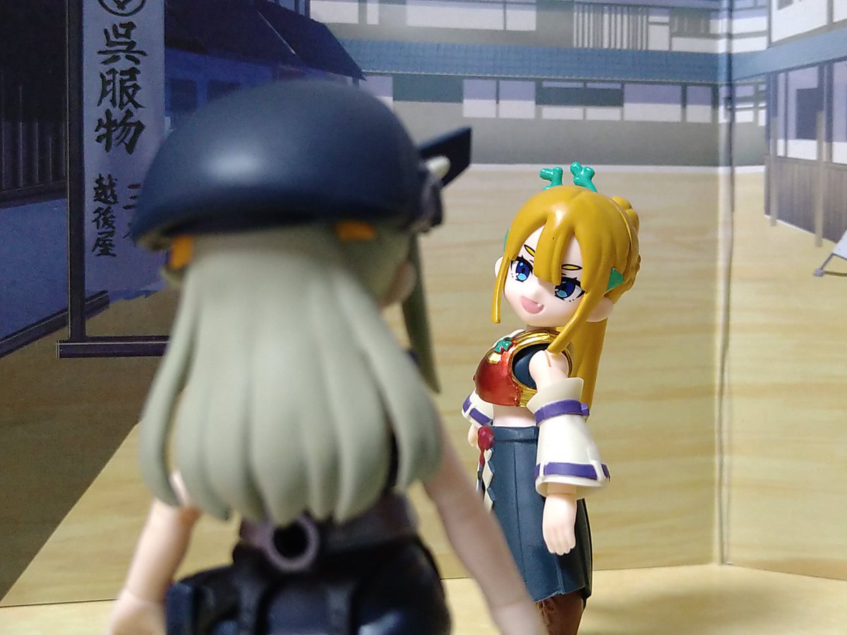 HolaiDolls's tweet photo. ???「やったー！あとは免許の皆伝かー」
ノラ「武ノ国では外部への移動には免許がいるんだったな」
リンベル「情報収集の役に立つかも。私らも皆伝してみるか。えっと…」
???「名乗��てなかったね、私は
「マツリカ」だ。じゃまずは飯いこー」
リンベル「あ、ちょっと！」
#リンクトラベラーズ https://t.co/jLrNtpd4a4