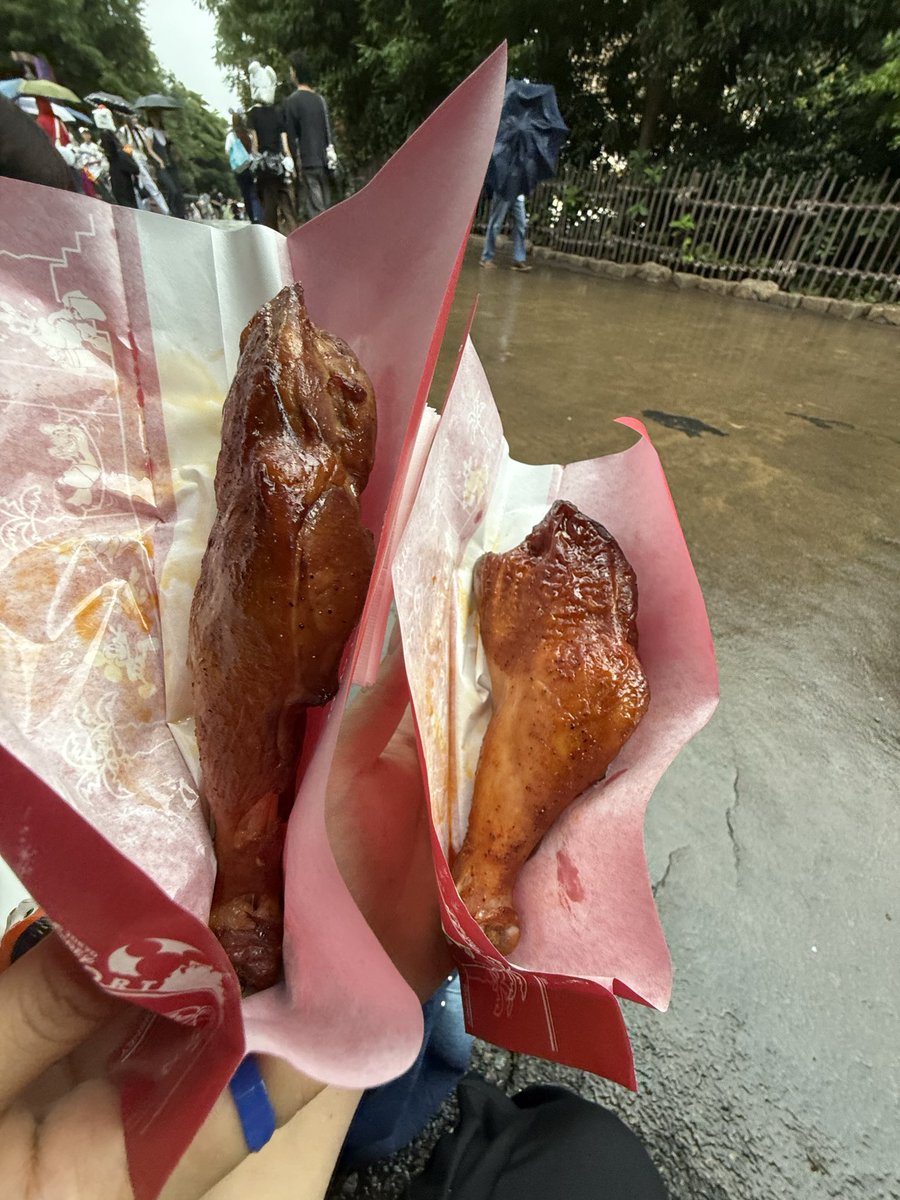 bonya_s's tweet photo. これ食いにきた https://t.co/HYzDAjDwGF