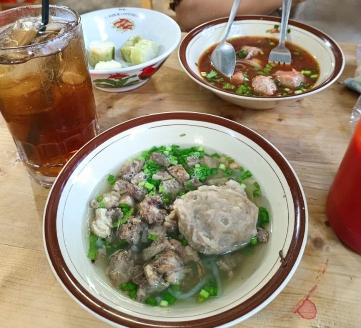 must_tons's tweet photo. MELEPAS LELAH ๐
#sabtu
#rehatsore
#happysaturday
#happyweekend https://t.co/6T7oguI58q
