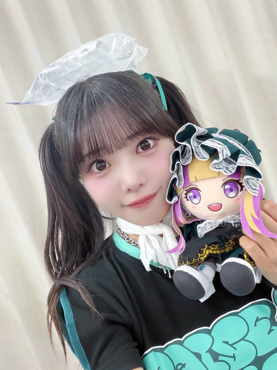 kurachireo's tweet photo. 【FEST. INAZUMA 2026】
出演させていただきました！

いつも応援してくださる皆様も、初めましての皆様も、
一緒に音楽をつくってくださり本当にありがとうございました✨

最近は少しずつ秋めいてきたな〜と思っていたのですが、
夏を感じる日差しと、皆様の音楽愛で、とっても熱いステージになりました🔥

#フェストイナズマ ⚡️の景色、最高でした‼︎

RAISE A SUILEN
Key. パレオ役　倉知玲鳳