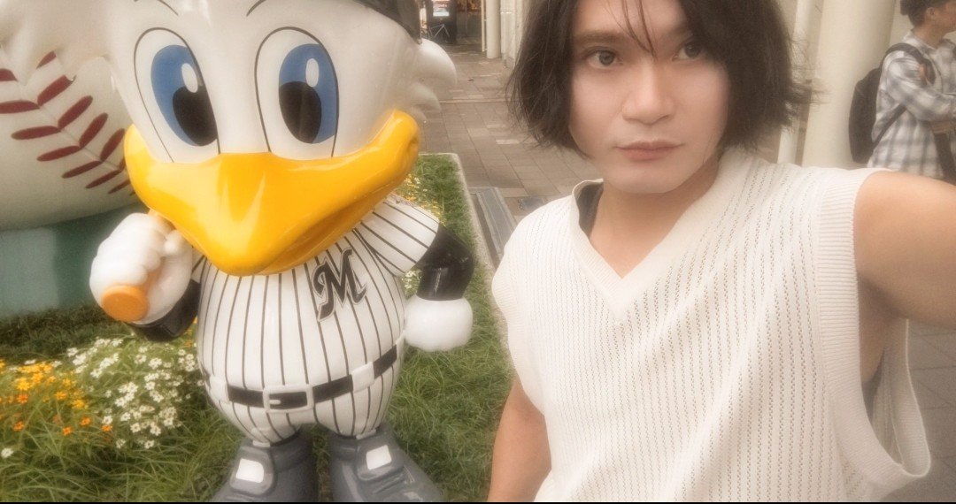 kinshina's tweet photo. 撤収
お疲れ様でした✨
てなわけで今回のゲームショウ参加は本日のみとなります
そしてこれ(写真参照)の影響で海浜幕張駅が阿鼻叫喚になると思いきや意外にもそうでもなかった🤣
(公園口サイコー😍)
皮肉にも相手が西武という😅 https://t.co/Iu5qprRT0i