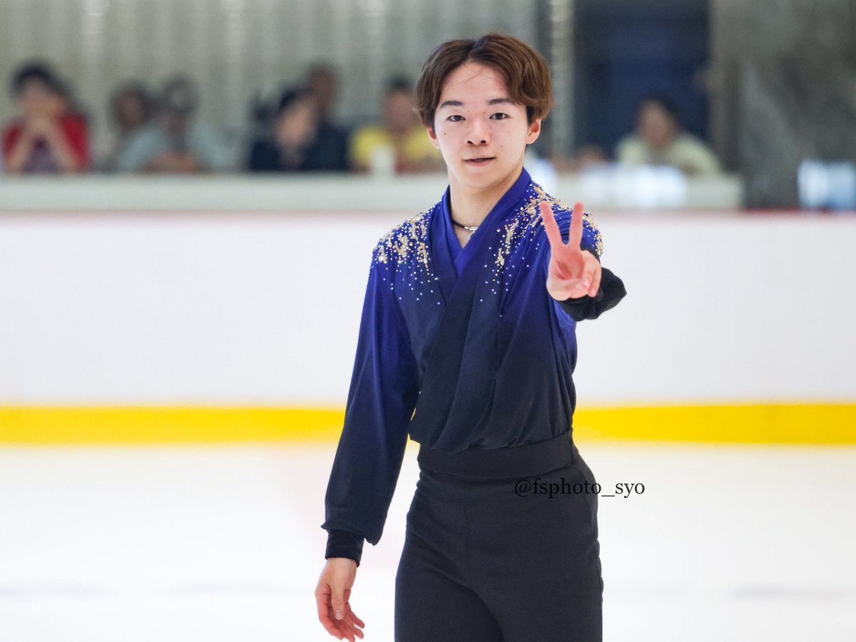 fsphoto_syo's tweet photo. YUMA KAGIYAMA Meet &amp; Greet in Taipei
デモンストレーション演技
トゥーランドット

シネパラの衣装のまま滑るのかと思ったら、まさかの早着替え！息も整わないまま2曲目に。さすがに通しではありませんでしたが、後半のコレオを堪能させていただきました😊 https://t.co/JYp9FnQCfP