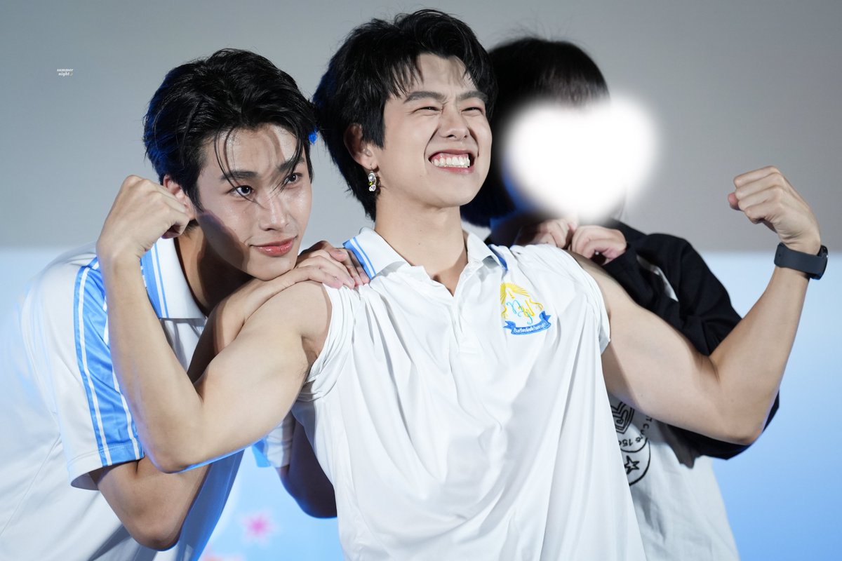 summernight26's tweet photo. ฟออินฟรินวะ เมะก้ได้เคะก้ได้ 🤧

#LOVEx3_byBenutra
#krmjtc #ppophs https://t.co/ZmAvTr9Iei