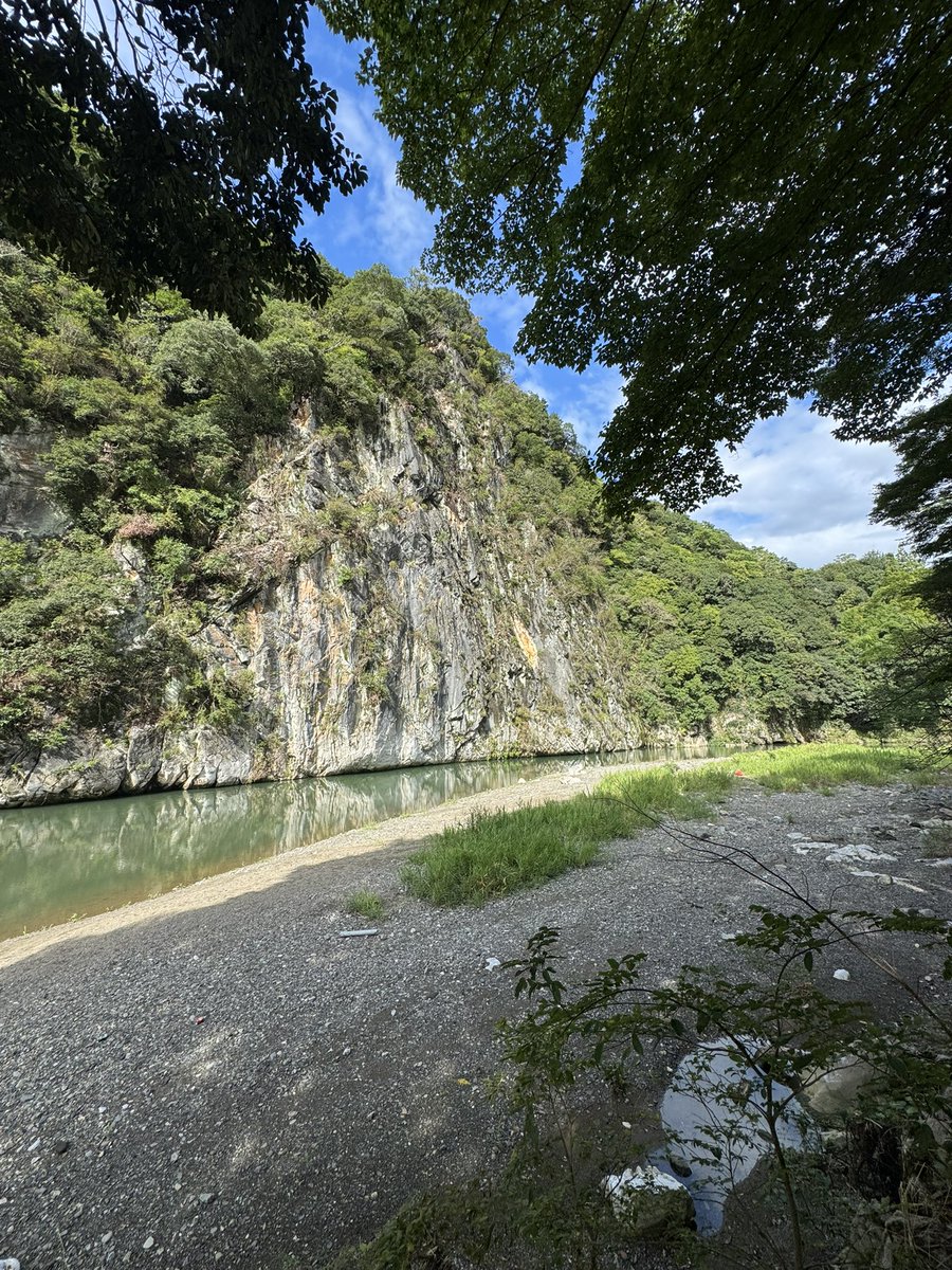 machilabjp's tweet photo. 2026年9月19日  氷川町立神峡

地震で一気に有名になった氷川町ですが、熊本県民からしたら、子供の頃夏休みに連れて行ってもらったとこです。
毎年川遊びしてました。

少しずつ被災地の観光PRも混ぜてお届けしようと思います。 https://t.co/ez137cT3o6