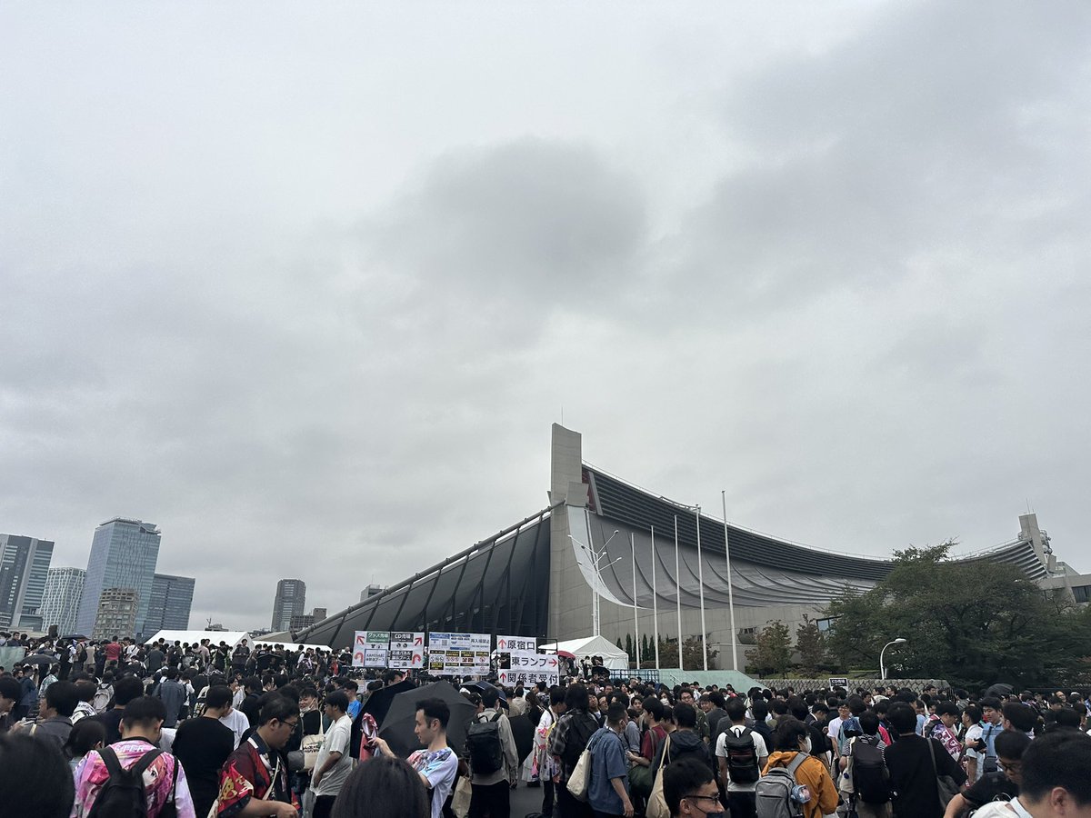 aporo_yn's tweet photo. ミリ14th https://t.co/QRTj6Elwep