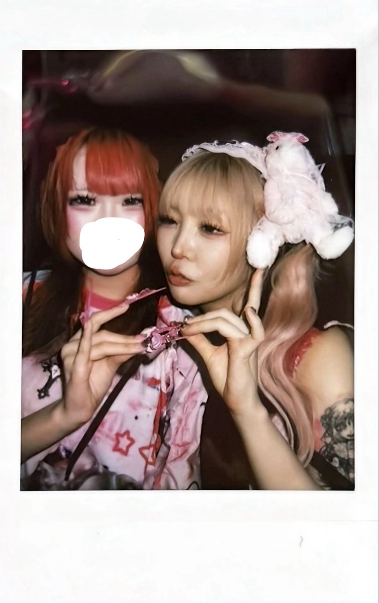 4edrtu's tweet photo. チェキ会もライブもTiktok撮影会も全部楽しかったーー💖
靖子ちゃんすき😭
  #せこ誕   #大森靖子生誕祭2026 https://t.co/aFSoOPiW5I