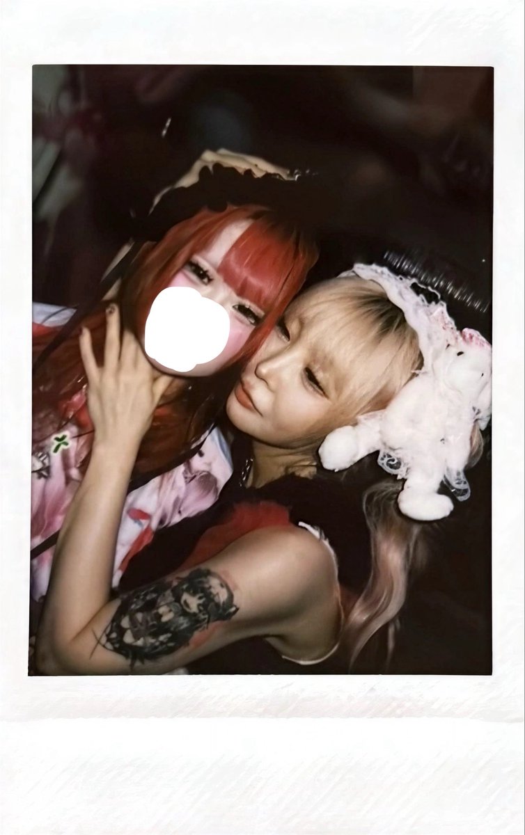 4edrtu's tweet photo. チェキ会もライブもTiktok撮影会も全部楽しかったーー💖
靖子ちゃんすき😭
  #せこ誕   #大森靖子生誕祭2026 https://t.co/aFSoOPiW5I