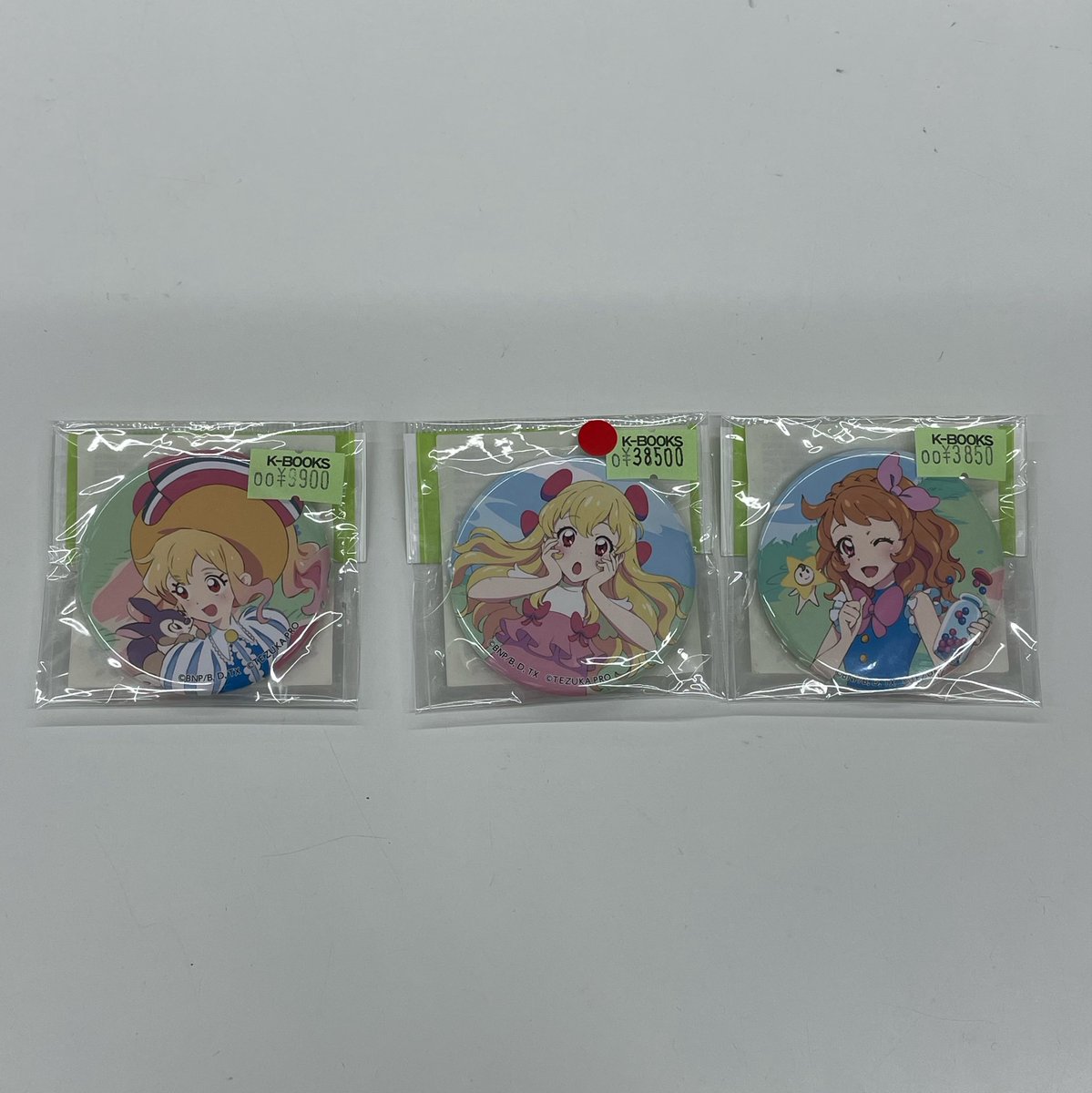 kbooks_live_a's tweet photo. 【入荷情報】
アイカツ！

テヅカツ！

星宮いちご　大空あかり　虹野ゆめ

缶バッジ
　
入荷しました！💗

#kbooks 池袋 ライブ館α 

ご来店お待ちしております✨ https://t.co/ko3eVarNPb