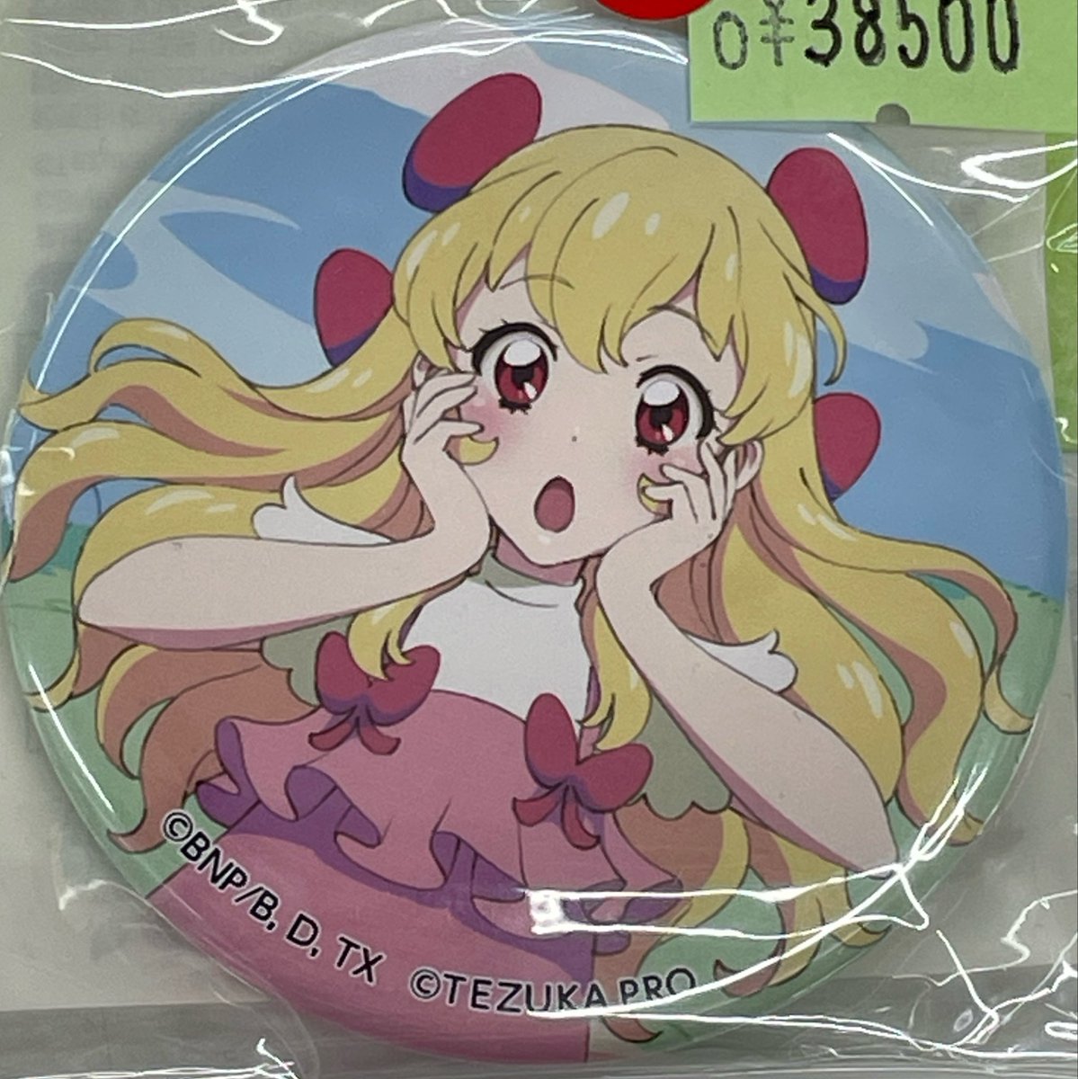 kbooks_live_a's tweet photo. 【入荷情報】
アイカツ！

テヅカツ！

星宮いちご　大空あかり　虹野ゆめ

缶バッジ
　
入荷しました！💗

#kbooks 池袋 ライブ館α 

ご来店お待ちしております✨ https://t.co/ko3eVarNPb
