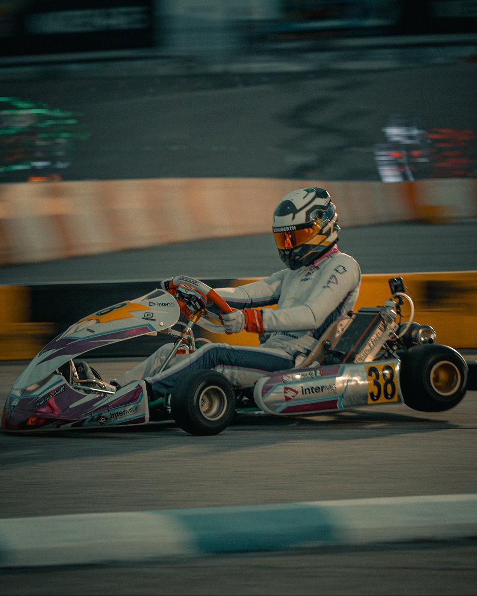 CleopatraHocl's tweet photo. The clouds never lifted, and the pace never slowed. Two full heats ran under heavy gray skies. Tomorrow: Heat 3 and LCQs. Rain is moving in, pressure is rising, and every move matters more at SuperNats. https://t.co/GRsgQkQi1g
