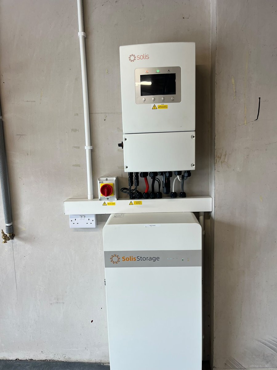 SolidPowerLtdNI's tweet photo. High-efficiency Solis Inverters and Solis Battery systems installed this week for home customers in:
​📍 Ballycastle
📍 Limavady
📍 Kilkeel
📍 Enniskillen
​Cleaner energy &amp; lower bills across Northern Ireland! ☀️🔋
​#Solis #SolarInverter #BatteryStorage #NorthernIreland https://t.co/9e61PcUJSW