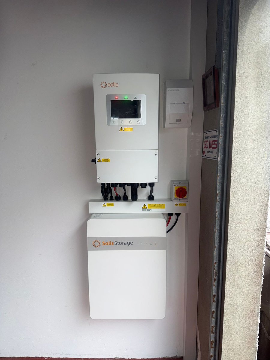 SolidPowerLtdNI's tweet photo. High-efficiency Solis Inverters and Solis Battery systems installed this week for home customers in:
​📍 Ballycastle
📍 Limavady
📍 Kilkeel
📍 Enniskillen
​Cleaner energy &amp; lower bills across Northern Ireland! ☀️🔋
​#Solis #SolarInverter #BatteryStorage #NorthernIreland https://t.co/9e61PcUJSW