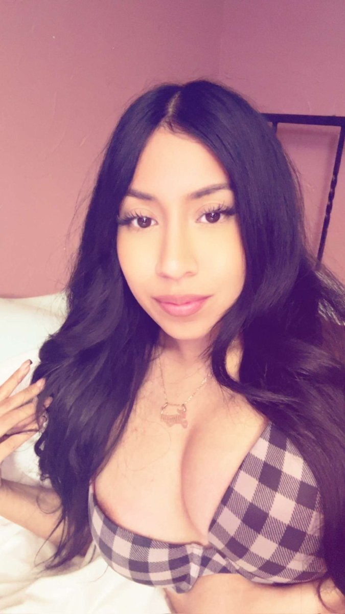 dvdvd12513's tweet photo. dm to submit no limits #submission #latina https://t.co/Vu4zQ2zCH6