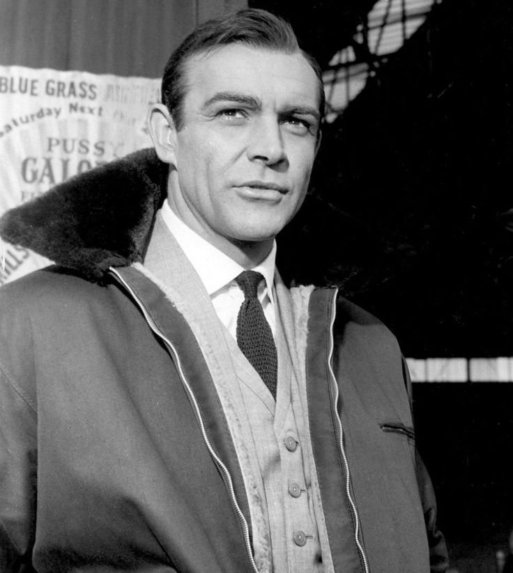 SeanConneryAr's tweet photo. #SeanConnery 
#Goldfinger [Dedos de Oro]
007 #JamesBond ⚪️⚪️⚪️🔴 https://t.co/fp4p2VmxIX
