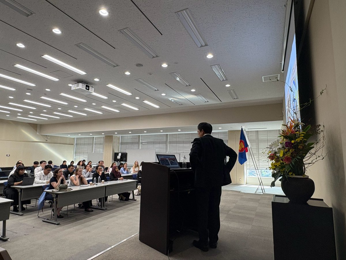 MOJ_ASEAN_Japan's tweet photo. Participants gained a deeper understanding of leadership and organizational management from a global perspective, drawing valuable insights from his extensive experience in international management.
#NLF #MOJJ #ASEAN #G7 #JusticeAffairsDiplomacy https://t.co/g4JOKdLiIv