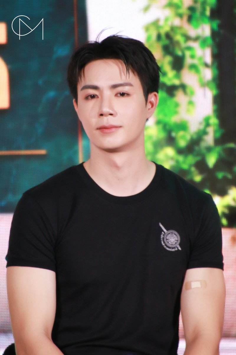 CM2Connect's tweet photo. “ซี พฤกษ์” ร่วมงานแถลงข่าวซีรีส์ “หอตัวดี” ในงาน “มหาฤกษ์เปิดหอตัวดี The D Dorm Sitcom” 🏢

D DORM SITCOM PREMIERE

#มหาฤกษ์หอตัวดี
#ZeePruk
#หอตัวดีTheSitcom
#TheDDormSitcom https://t.co/RuOqXZ0RIY