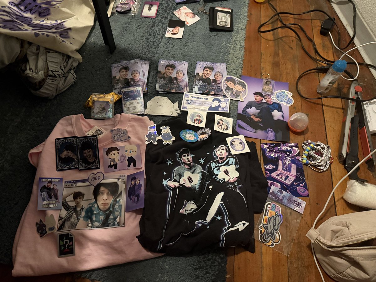 miffyIuke's tweet photo. #phancouver haul ๐๐ https://t.co/O7c771NUj4