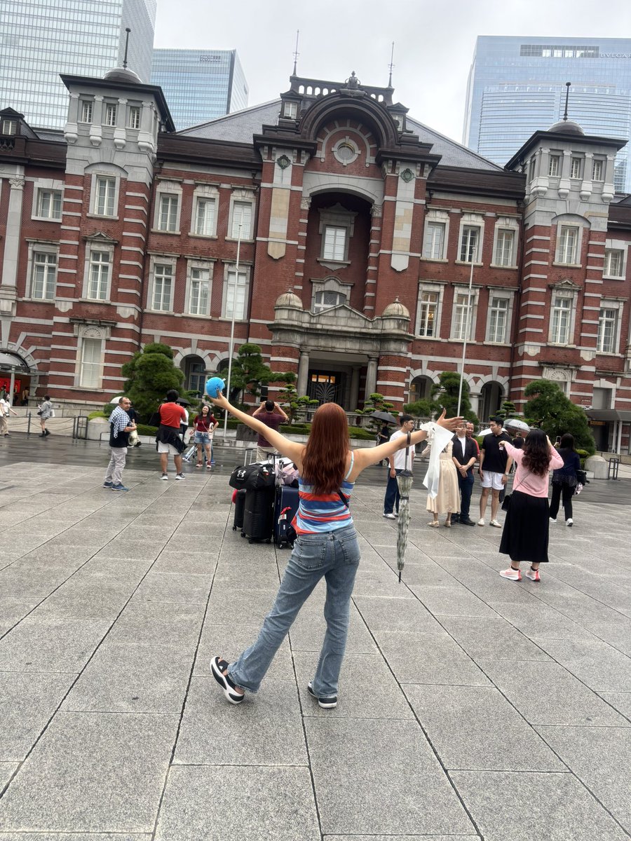 kitayo_ratami's tweet photo. 東京駅きたよ〜✌️
なんだかんだ初めて来ました
みんなと会う前にソロ活食べ歩き決行！
途中でたんたんとエヴァと合流 https://t.co/2GC5jLs4fN