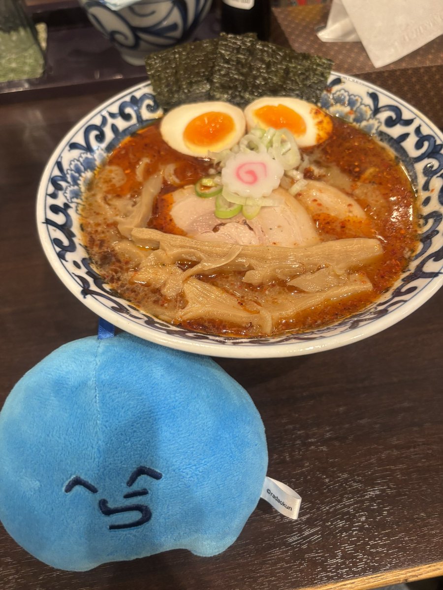 kitayo_ratami's tweet photo. 東京駅きたよ〜✌️
なんだかんだ初めて来ました
みんなと会う前にソロ活食べ歩き決行！
途中でたんたんとエヴァと合流 https://t.co/2GC5jLs4fN