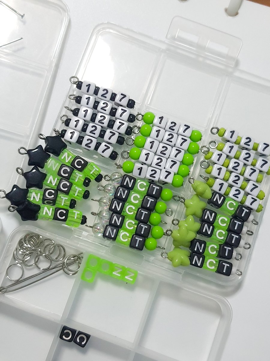 dontskipabeads's tweet photo. ✨️💚 โปรเร่งด่วนนนนนนน ไฟลุก❤️‍🔥❤️‍🔥❤️‍🔥

— มินิบง 💚✨️✨️
10เส้น 150บาท

+ เส้นละ10บาท เพิ่มตัวอักษรได้ 3ตัว

🚫ไม่มีแพคเกจ🚫

เวลาผลิต 5-10วัน ตามคิว
ราคานี้รับถึงสิ้นเดือนกันยานี้!!!
#รับทำgiveaway #รับทำของแจก
#NCT127_5TH_NEOCITY_BANGKOK_THE_REDLINE #NCT #NCT127 https://t.co/dmksuiTdMO
