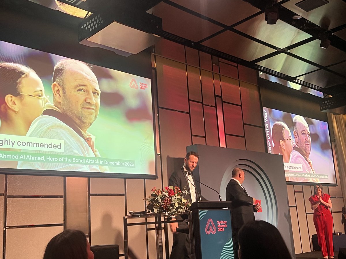 bobjcarr's tweet photo. Bravo to the smart leadership of the Committee for Sydney for their fantastic awards on Wednesday: the hero of Bondi Ahmed al-Ahmed for disarming an armed killer and saving lives. https://t.co/eRzCW6OBXh