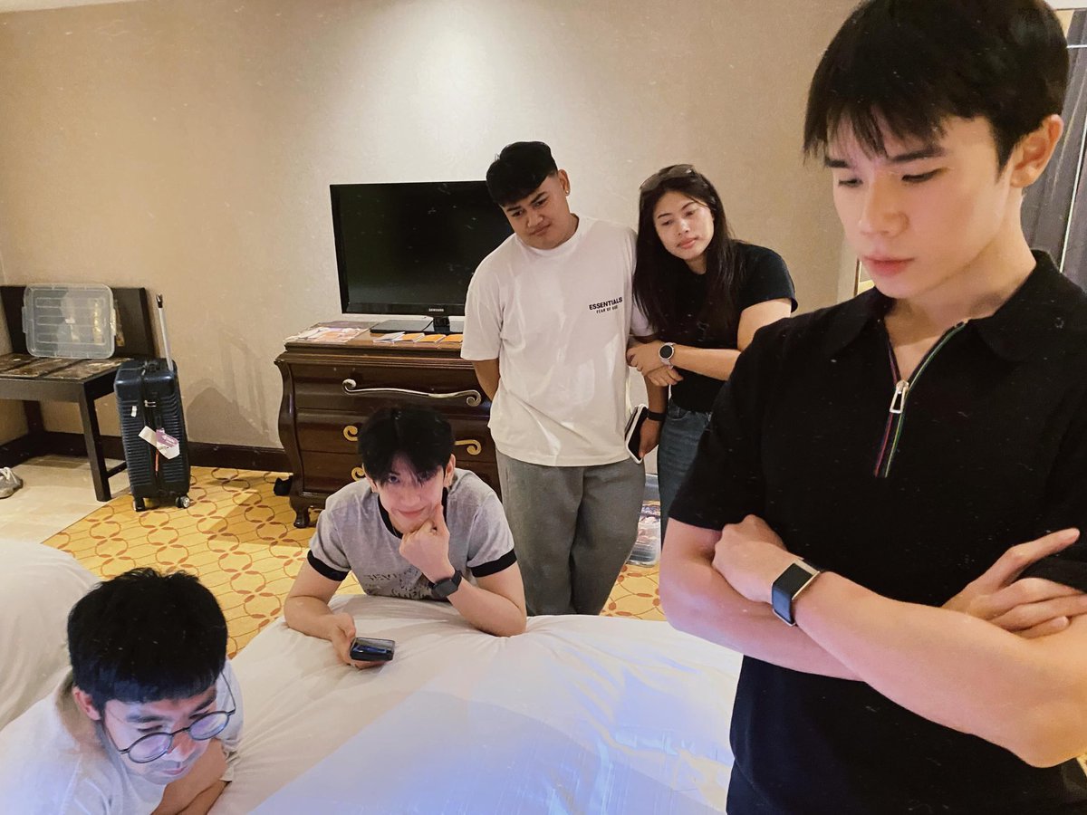 JimmySeaBR's tweet photo. 📸 • IG • 19.09.2026 | Feed © nookvip

💜🩵

#jimmyyjp #sea_tawinan
#jimmysea https://t.co/jsb9loQfVw