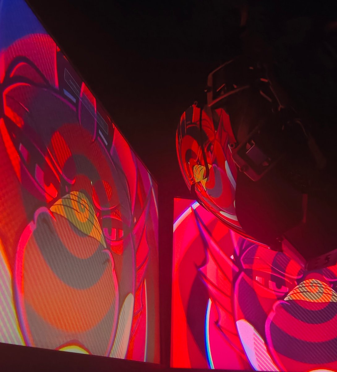 sdldrone649's tweet photo. Master's gaze reflected in it's face. This is what it looks like to give up your mind. And it feels ..so good

#hypnosis #drone #dronification #trance #obey https://t.co/Js9fo9fvCt