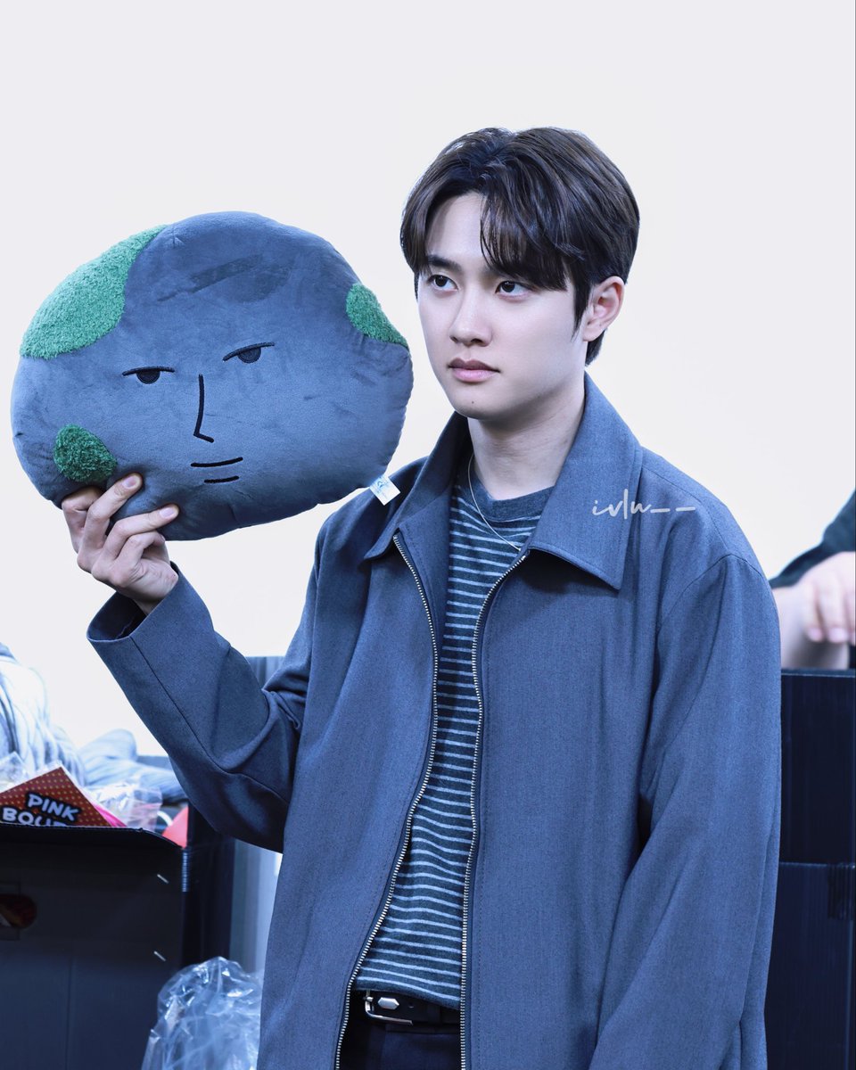 IVLU__'s tweet photo. 260919

#EXO #엑소
#도경수   #DOHKYUNGSOO   #KYUNGSOO #디오 https://t.co/CmEPIGG2o8