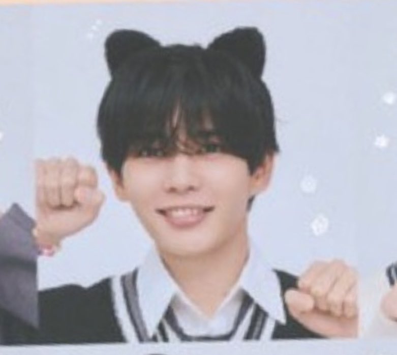 mochigaokento's tweet photo. 長尾くん猫ちゃんだ〰️🐈‍⬛ https://t.co/GAQBNonThv