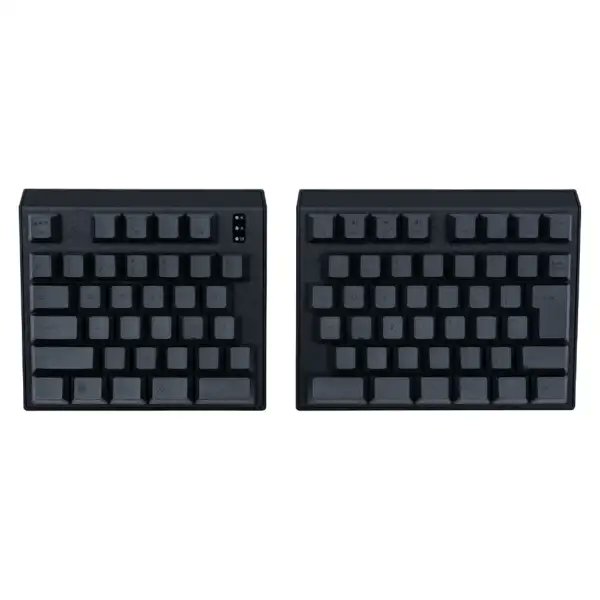 TalpKeyboard's tweet photo. 突如ヨドバシとビックで販売開始。アマゾンは見当たらず。Fキー付でJISで有線。裏はどなたかも書かれてましたがチルトテントのネジ穴ぽい。面白そう🙂

東プレ Topre
REALFORCE RS1キーボード 左右分割式 79キー 日本語配列 ダークグレー S1UJ11
￥55,000（税込）
https://t.co/LgE2nYe49m https://t.co/UWFOP47oXX