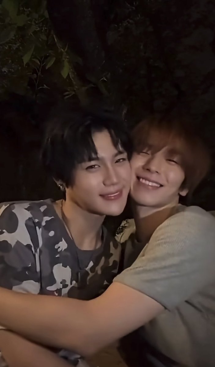 jellyfish2525CR's tweet photo. チェン林が恋しいぞ❣️ https://t.co/1BxyeVxBzJ
