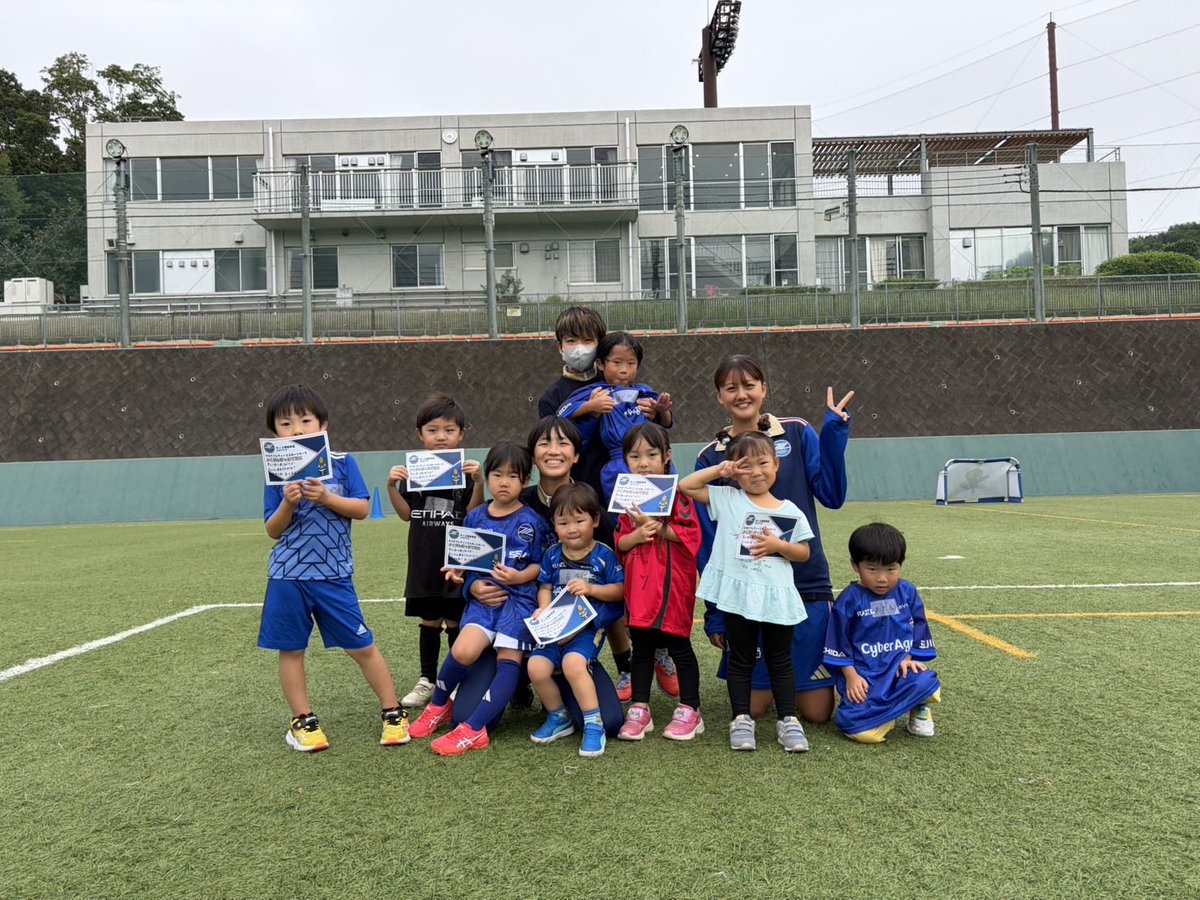 fcmz_ladies2017's tweet photo. ＼各教室でパシャリ📸／

どのブースでも元気な声が響いてました!!😊

#zelvia
#ゼルビアレディーススポーツパーク
#ゼルビアで朝活 https://t.co/mkg89r7Tlf