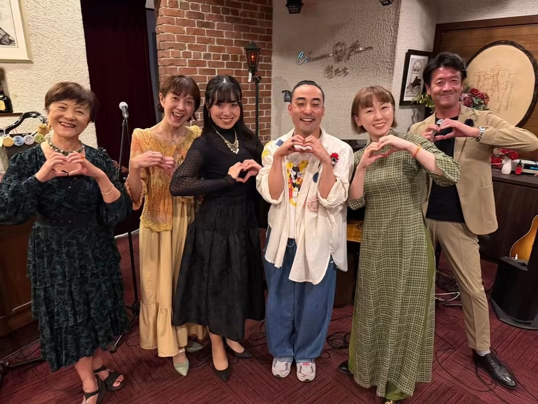 kaerutachi's tweet photo. ✒️マダムの蛙たちレポ✒️
2026年9月17日(木)編

曲目、各出演者のステージ写真は、
こちらのURLからご覧いただけます⏬
https://t.co/4dJTYrWRJW

#五十嵐志保美 #樋口祥久 #小島希来璃 #アニエス晶子 #髙野ピエール #蛙たち https://t.co/olRYabOVVK