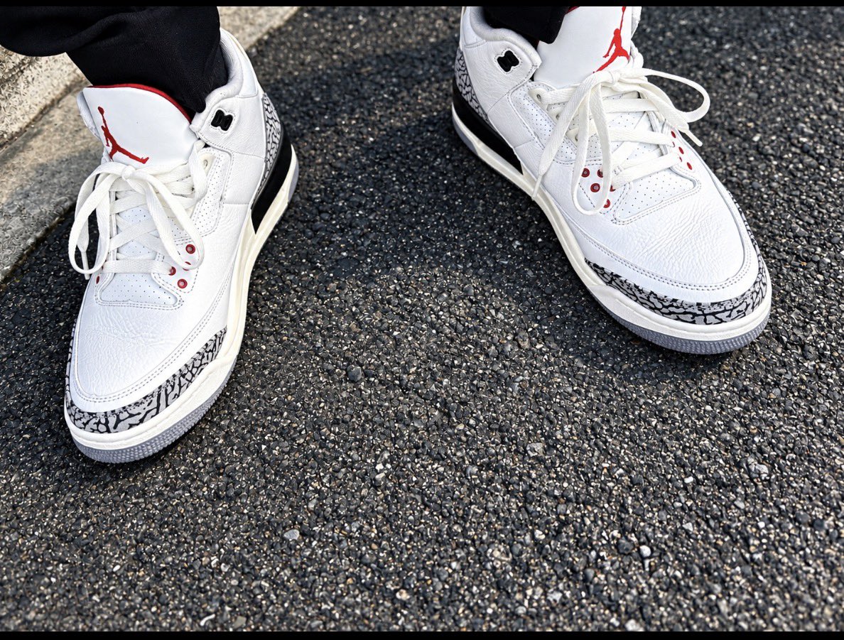 histy91_'s tweet photo. 今日のキックス
Nike Air Jordan 3 Retro “White Cement Reimagined” 🤍🖤❤️
A timeless classic.
The White Cement Reimagined 🐘
Some sneakers never go out of style. 🔥
#Nike #AirJordan3 #WhiteCement #Jordan3 #Sneakerhead #SneakerCulture https://t.co/8iOJuD90pA