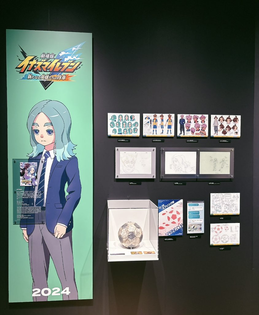 kaede_k10's tweet photo. MAPPA EXPO行って来たよーん！！例のサッカーボールが展示されてた😂😂 https://t.co/vXQyvlySXB