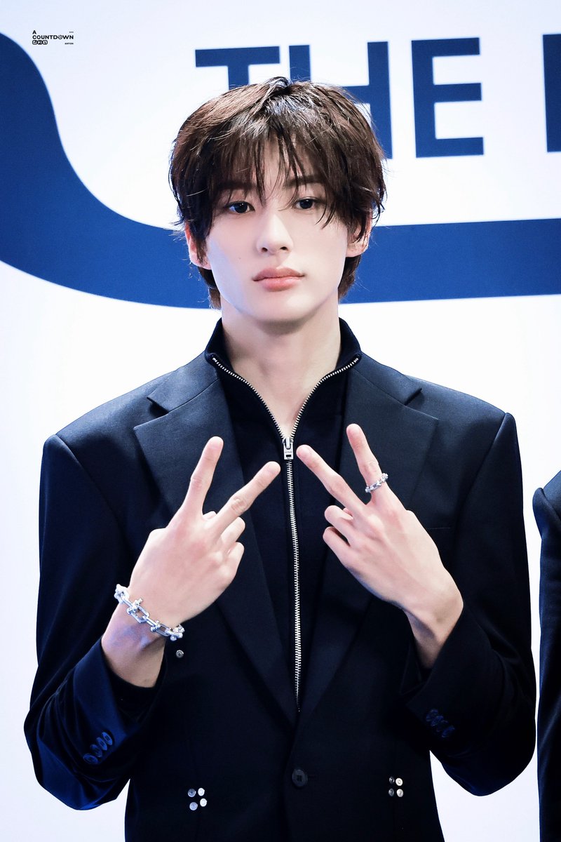 ACOUNTDOWN321's tweet photo. 260919 TMA 

#ANTON #앤톤 #찬영 #RIIZE #라이즈 https://t.co/gCYCoKeSjf