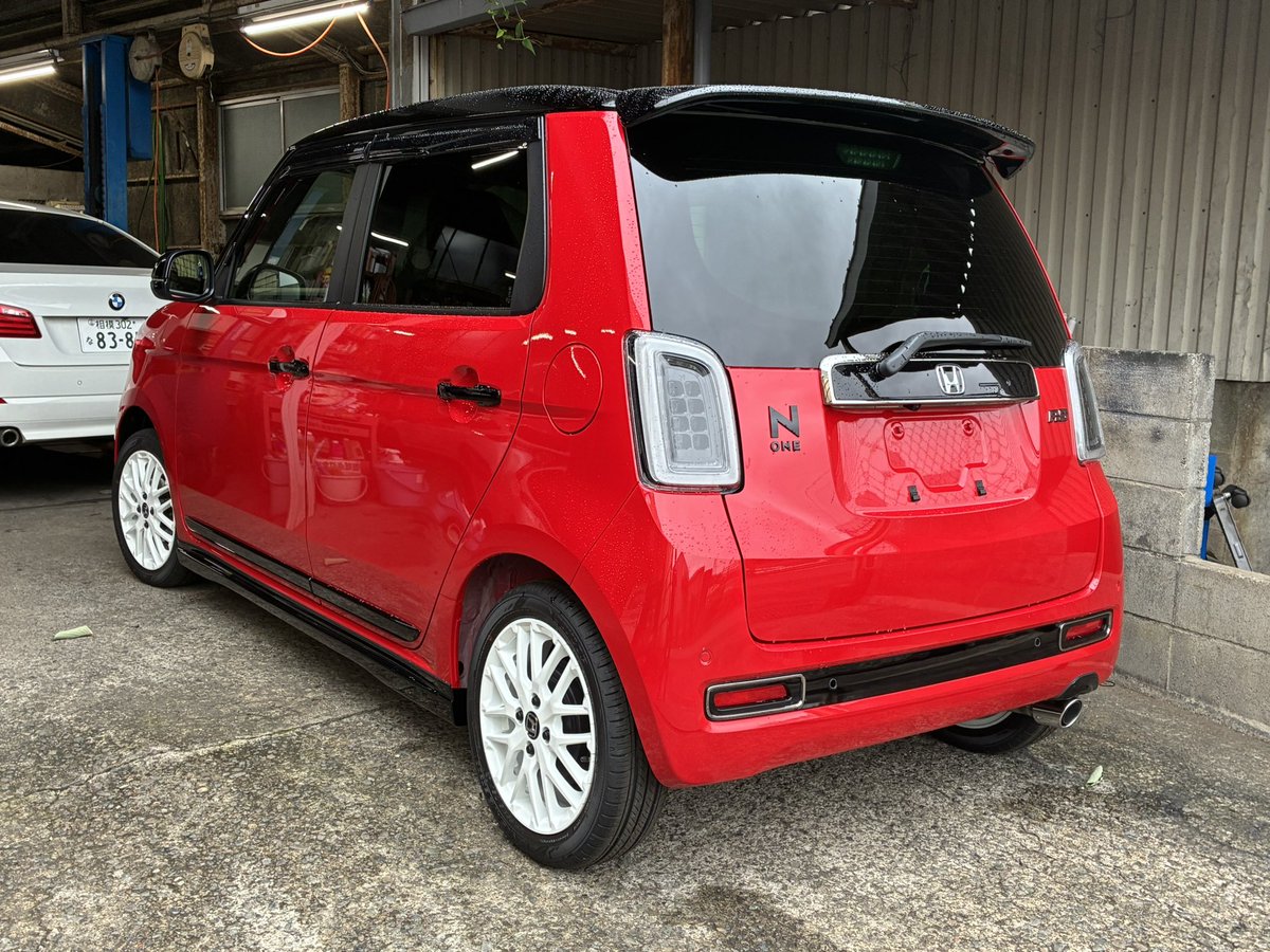 Garage_K_Tw's tweet photo. まだナンバー無いけど5月に注文したワイの #none ようやく車屋に届いた🤤
これからもう少し残念な姿にドレスダウン&デチューンされて納車予定。
てかホンダの新車って無限のパーツ装着されて納品されんのね😳
エアロ、マフラー、パフォーマンスダンパー、バイザーとかマット類なんかは装着済みやったw https://t.co/b3L24kxU7j