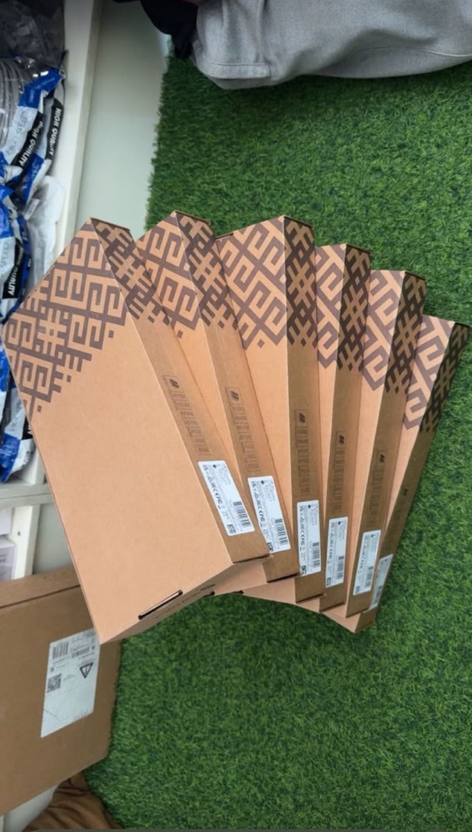 AMBATPROSOLUTIO's tweet photo. 🚨🛜NEW STOCKS AVAILABLE
We are now doing payment💰 on delivery🚛 of our PRODUCTS and SERVICES in 📍ABUJA &amp; KANO
We serve you the CHEAPEST, BEST, FASTEST, &amp; UNLIMITED INTERNET ACCESS.
Have MORETHAN 300+Pcs
📍: ABUJA,LAGOS,KADUNA,KANO
☎️ : +2347065098900

#ambatprosolutionsltd https://t.co/ZqUXmY27Lp