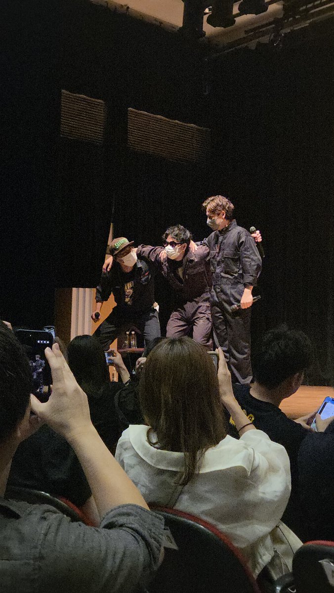 mabu_lu's tweet photo. #オウマガトキ 
オフ会、ちゃんとシャッタータイム作るの神 https://t.co/e3csbEREP8