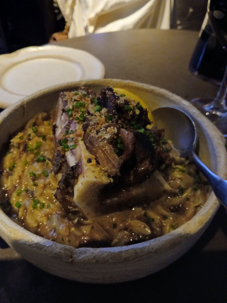 arwatson1978's tweet photo. Brilliant meal at OMA in Borough Market last night - simple, hearty dishes but packed with flavour, fully deserves its #MICHELINstar . My oh my, the extra virgin olive oil gelato is unreal! https://t.co/neGEnZru1X