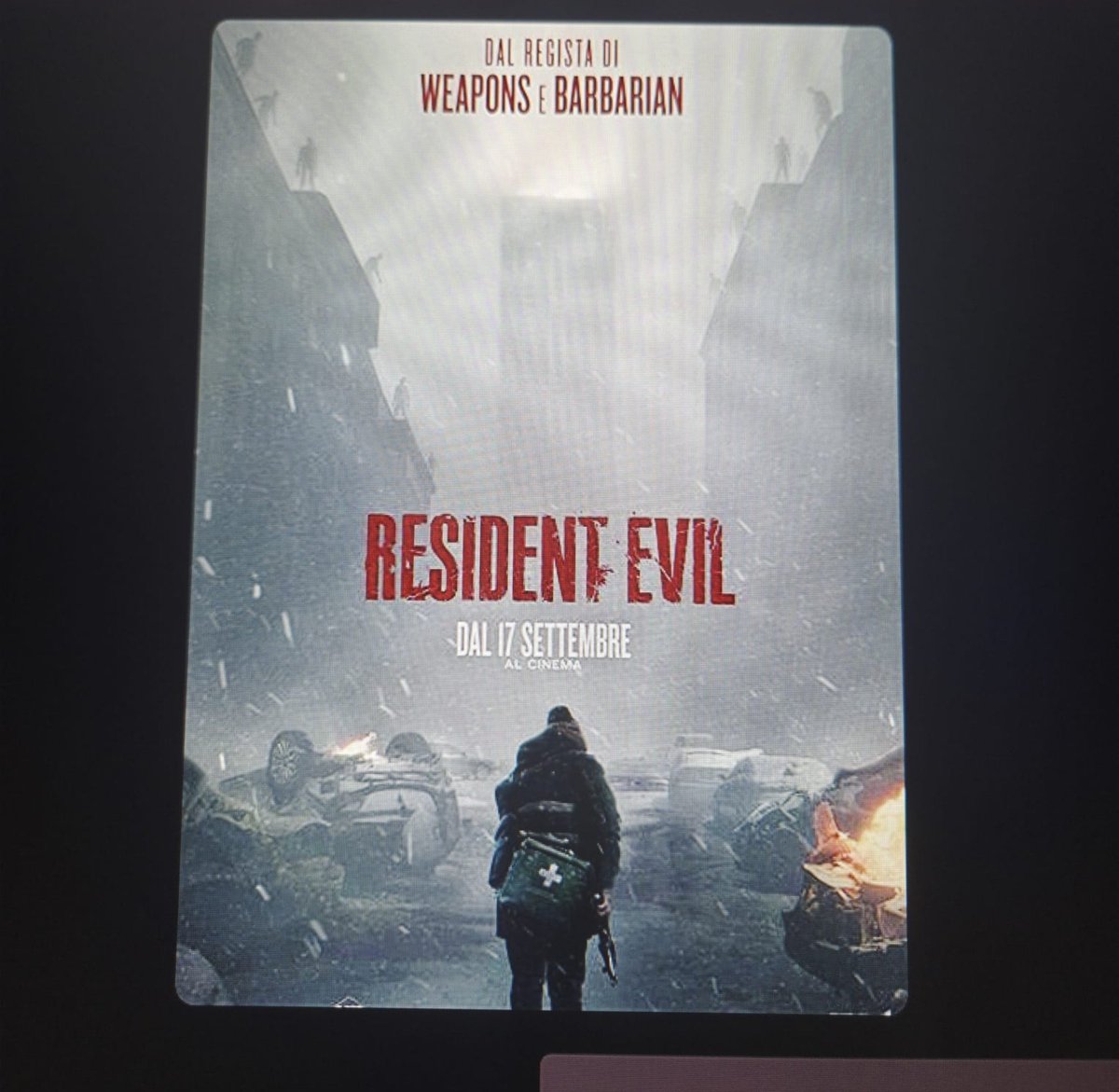 VolpeReal's tweet photo. Cinema ma mattina sì o no?  🤔
#redidentevil https://t.co/4ca3nLJTGZ
