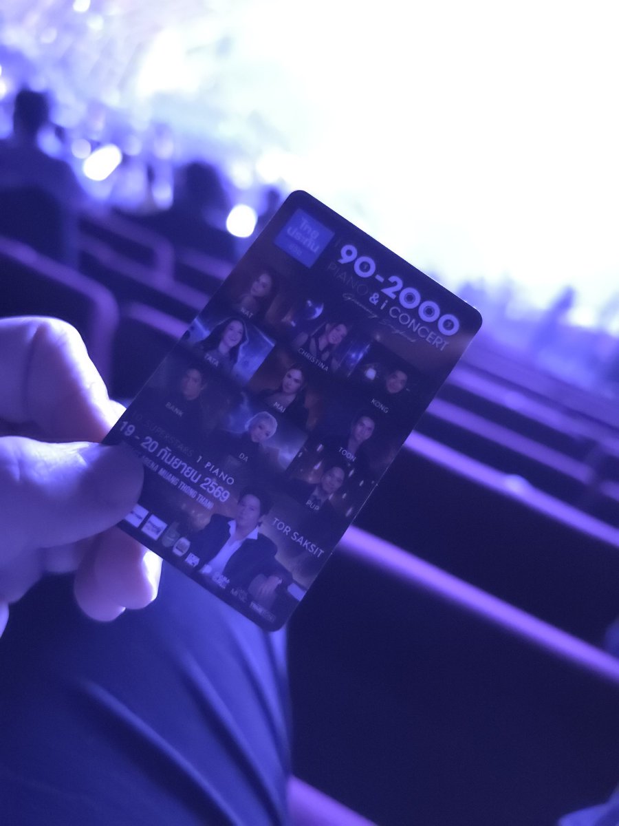 monchichi58's tweet photo. วันนี้รับงานขึ้นที่สูง🥶🥶🥶🥶#90s2000sPIANOandiConcert https://t.co/R2Loqkq0Yu