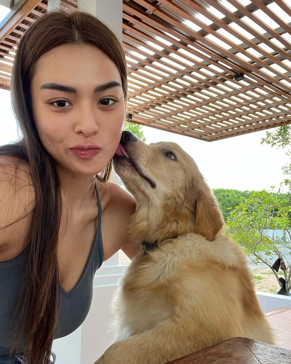 AmandaFortunaf's tweet photo. Yo! 😎 Quick reminder: your smile can brighten someone’s day—wear it proudly. 🌈
jdcbIe https://t.co/A1N1gTsl8V