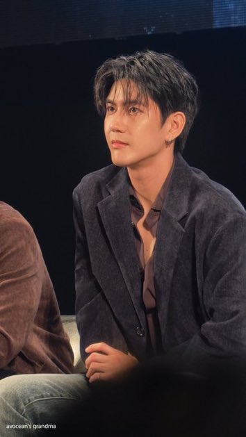 Parkkanjoeng's tweet photo. ยัยเปปเปอร์ออกอาละวาด ตกคนว่ะ

JIMMYSEA DAISUKI DESU

#JimmySeaXFanday33inOSAKA https://t.co/ScTHn4JIwR