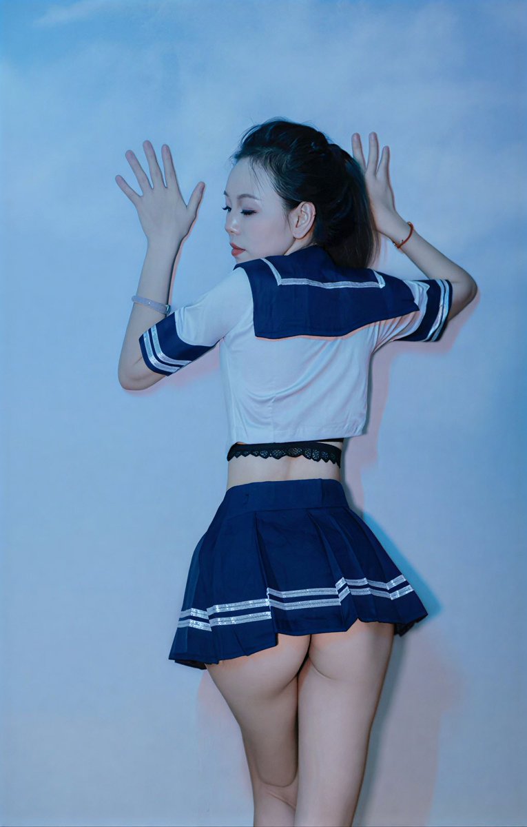 lengying06's tweet photo. 编号：1813
杭州女王女奴 身高160，体重88，脚36，年龄；26
Q 微信 VIP会员解锁
M擅长：下体塞玩具，手指抽出，虐乳，爱爱，口爆，互舔，���绑，滴蜡，遛狗，伺候洗漱等 https://t.co/0B6O1HqOsO