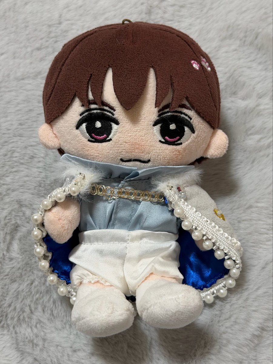 nyqkut0's tweet photo. かっこいいぬい服が欲しかったのᐡᴗ͈ ·̫ ᴗ͈
しめぬいも心なしかキリッとしてるね😸 https://t.co/KwvC3MpGO2