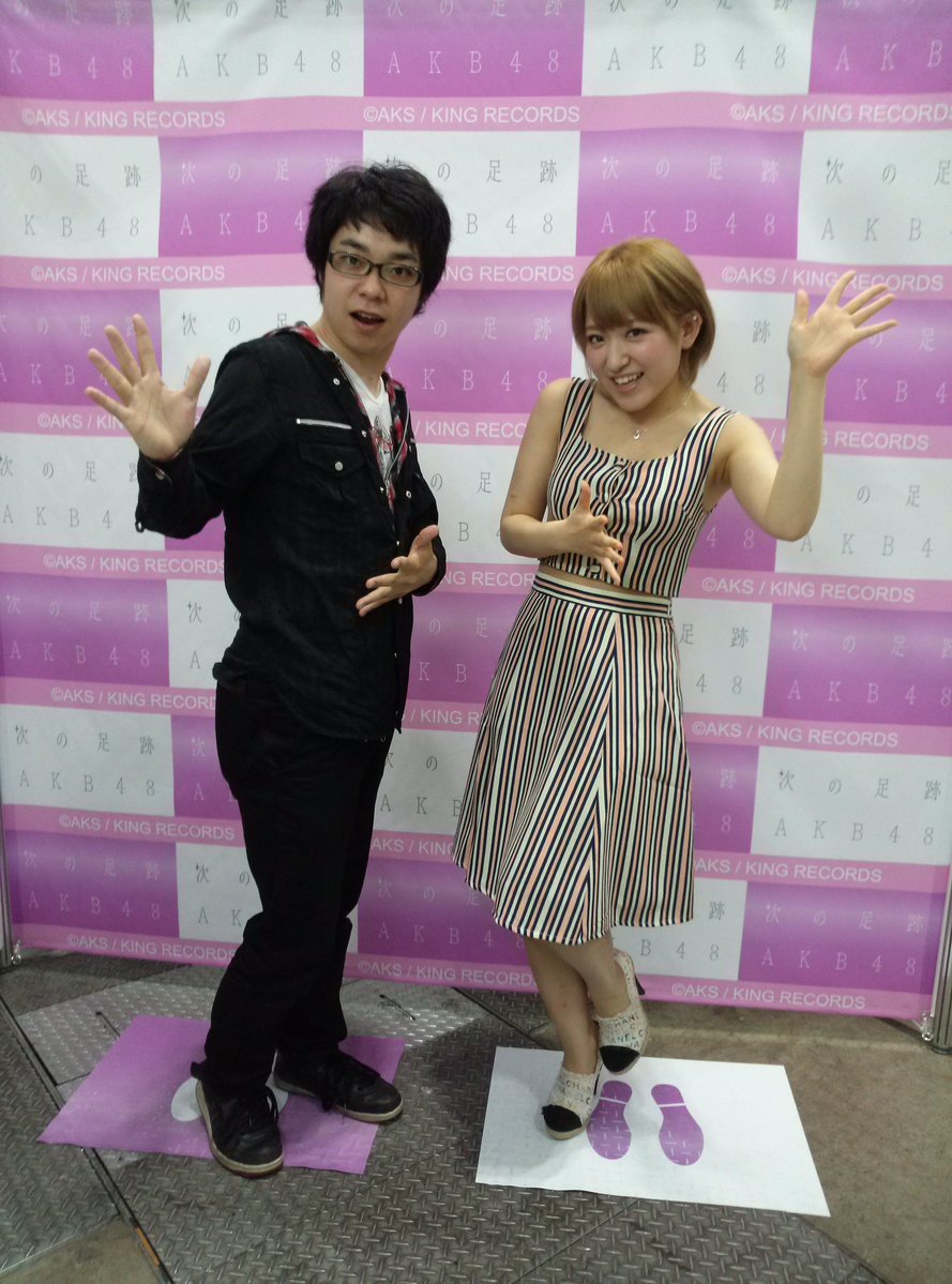 3monthMatsune's tweet photo. 古の写メ会 Part.3
マジで推してて楽しかったし、Part.2の子も含めて彼女たちから元気とモチベーションもらってた。 https://t.co/WfuaZm2TYR